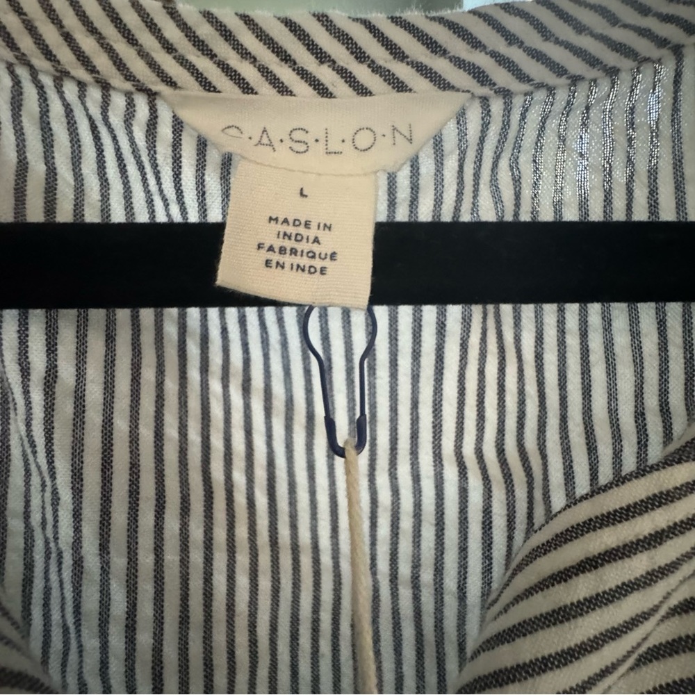 Caslon NWT Striped Tassel Tiered Sleeveless Top - navy & White - Picture 5 of 5